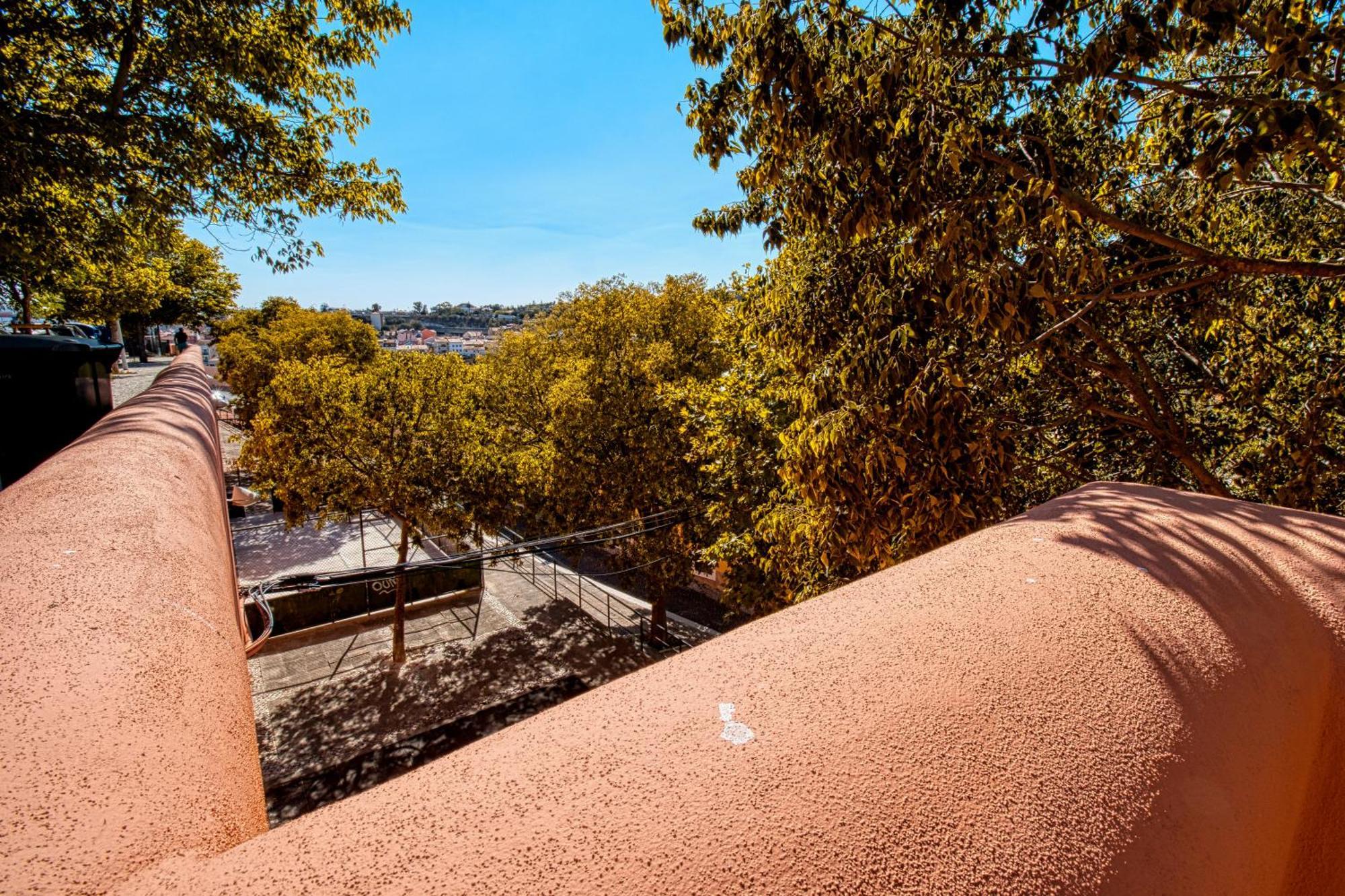 Historic Gem & Modern Loft In The Heart Of Lisbon Apartment Bagian luar foto